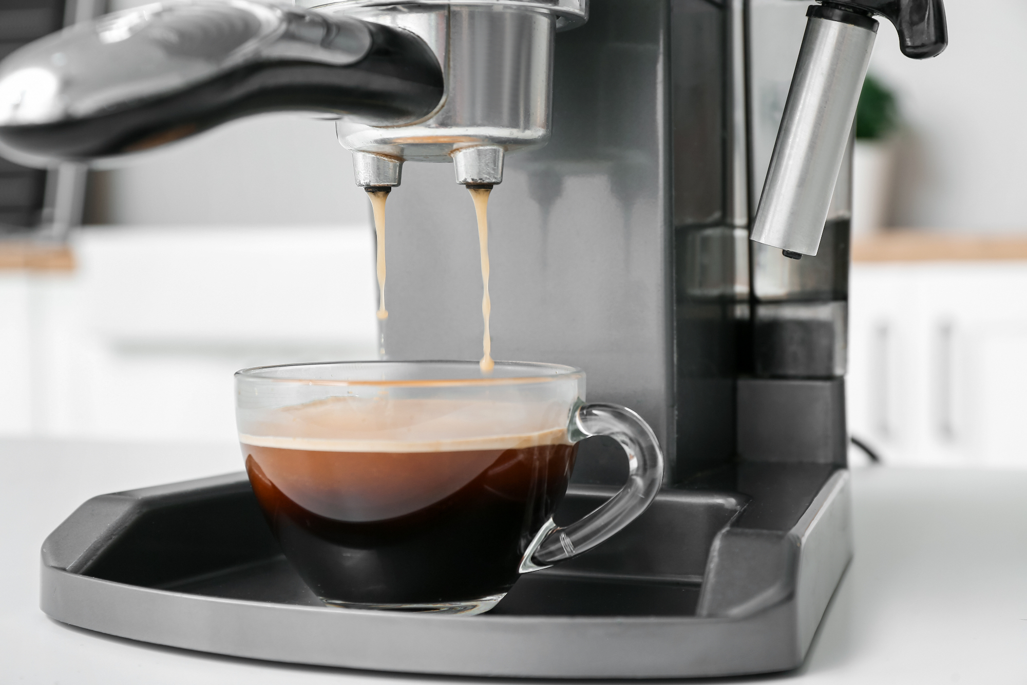 Kavni aparati omogočajo hitro pripravo kave